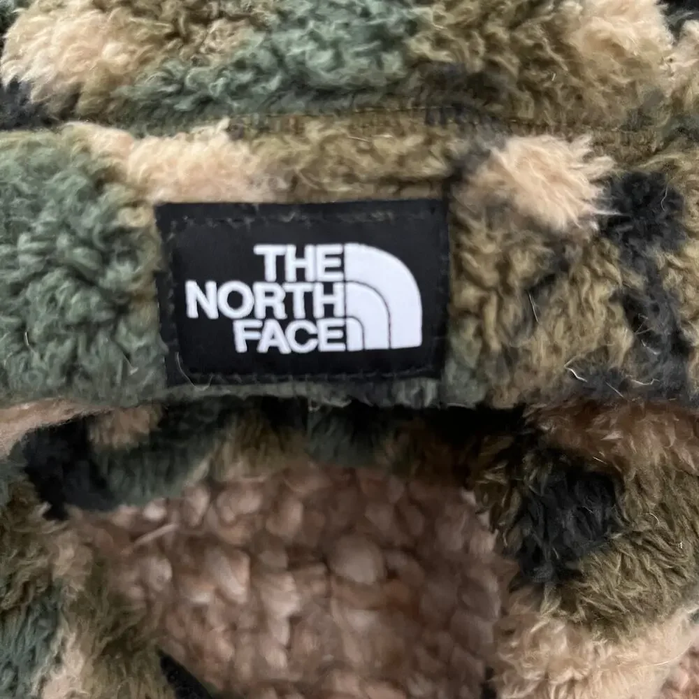 The North Face Baby Oso Fleece Bear Ear Hat Beanie Camo 0-6M NWOT Sherpa